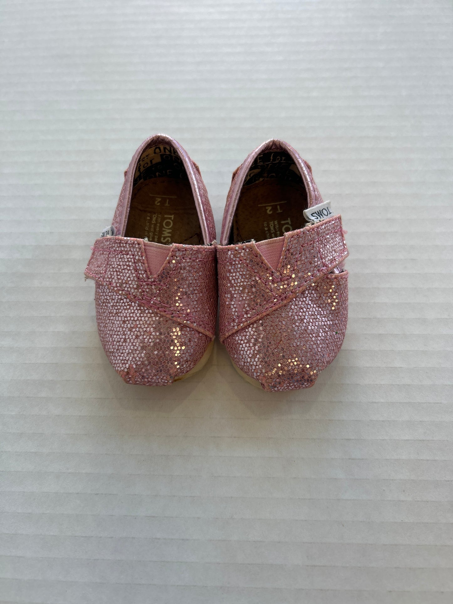 Tom’s Girl Shoe Size 2T