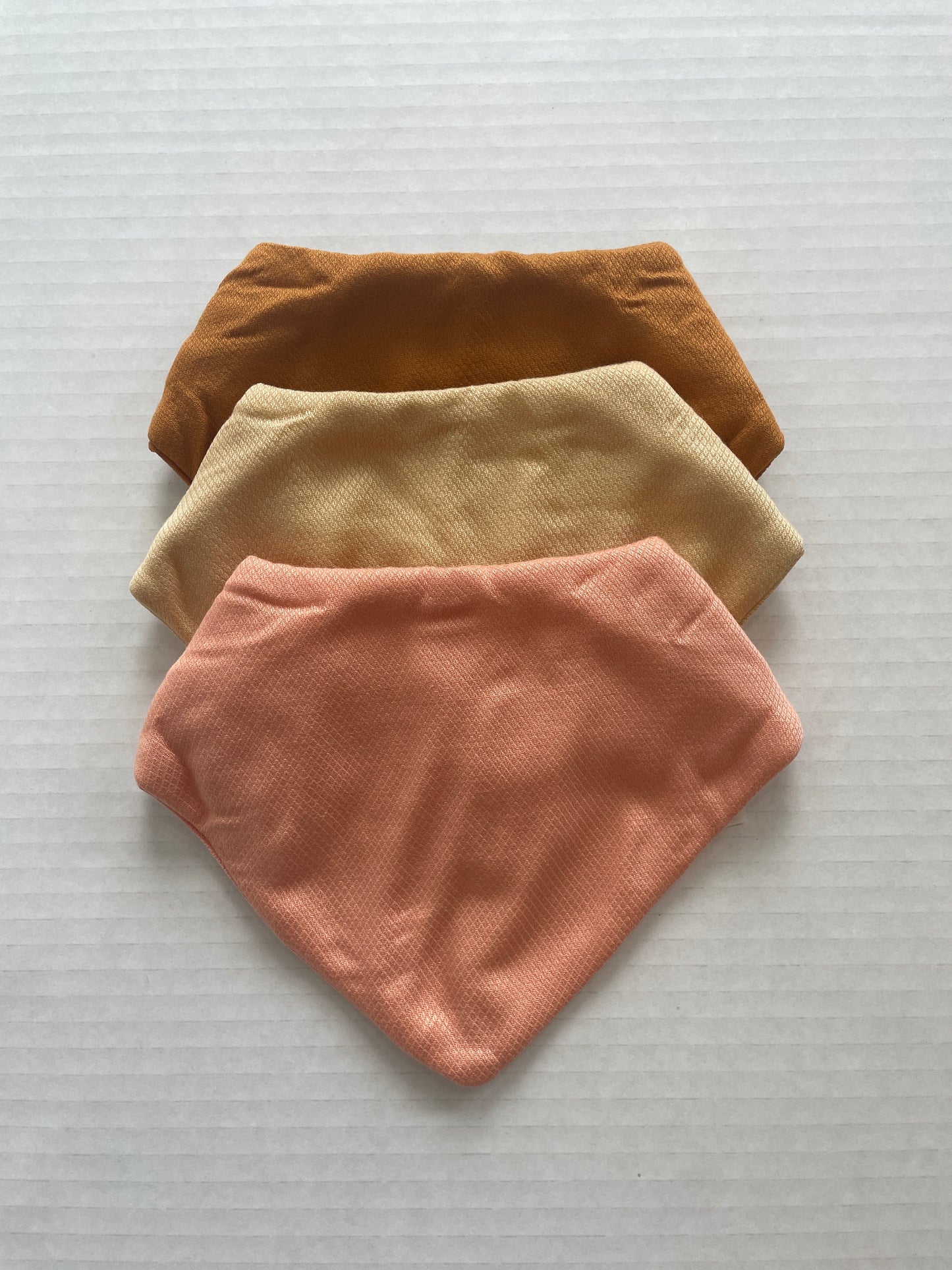 NEW Tiny Twinkle Bib 3-Pack 3-12 Month