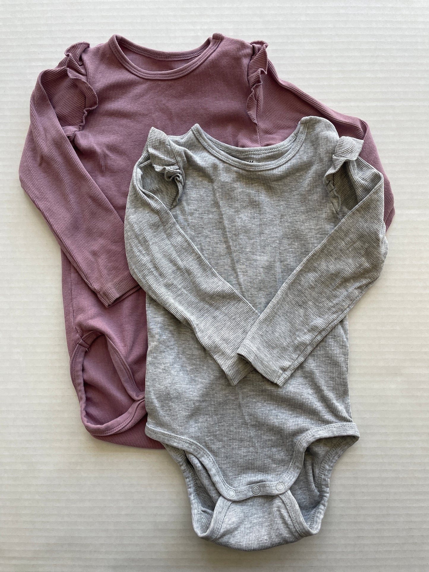 H&M Girl Long-sleeve Onesie 2T(Set of 2)