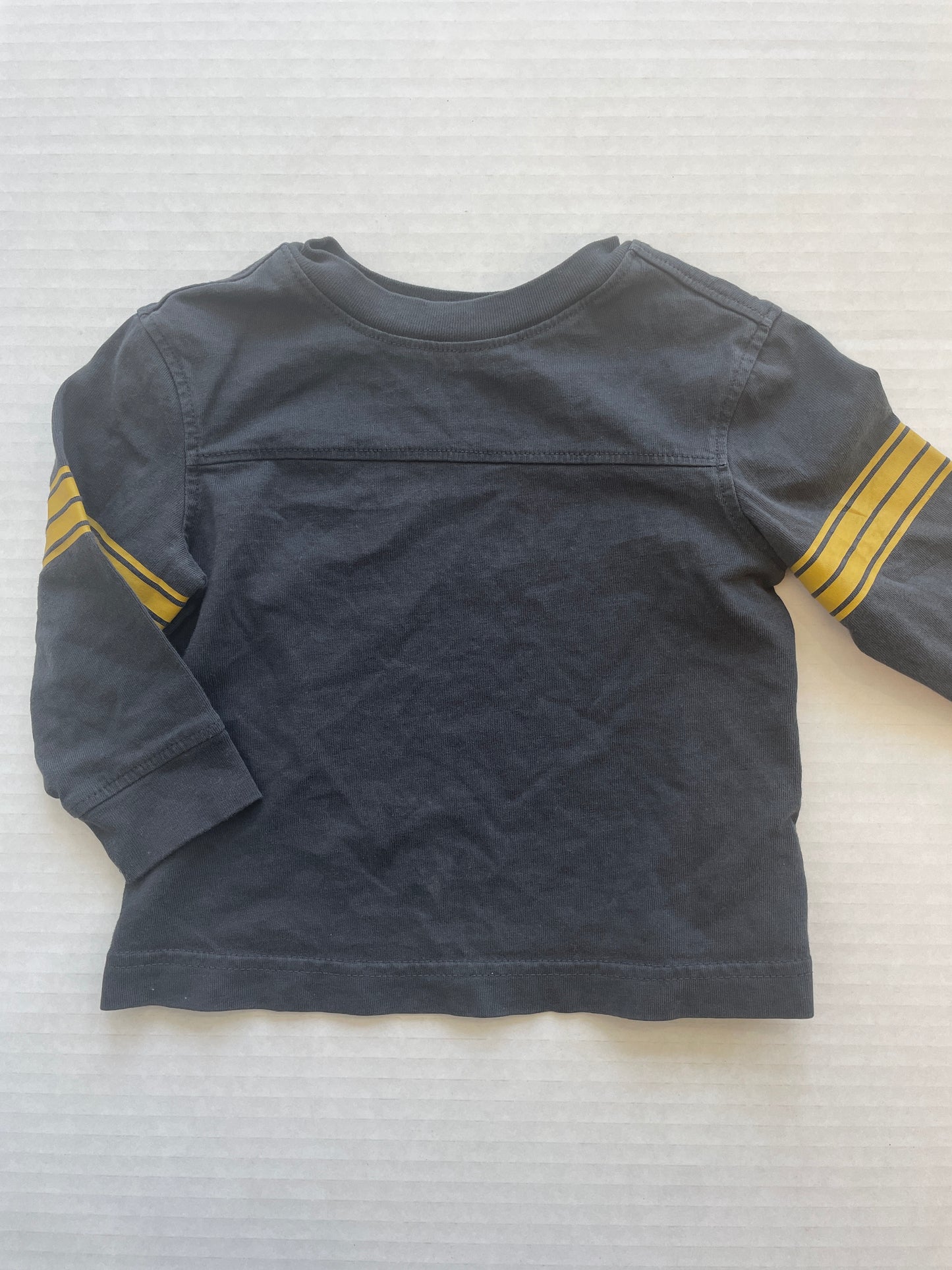 Old Navy Boy Long-sleeve 12-18 Month