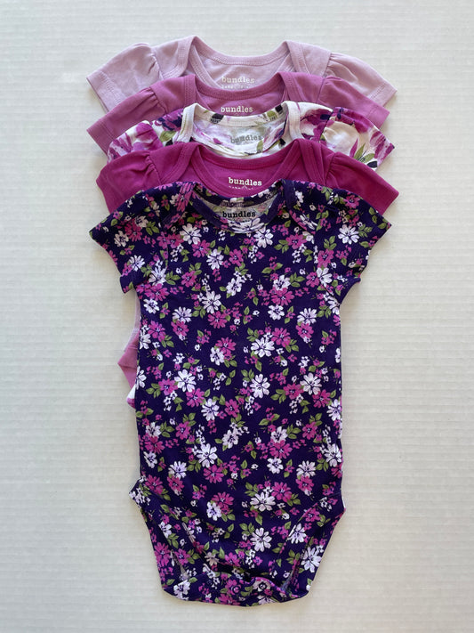 Bundles Baby Place Girl Onesie 9-12 Month (5-pack)