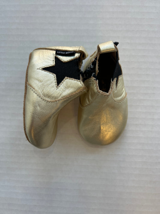 Little Moccs Size 1