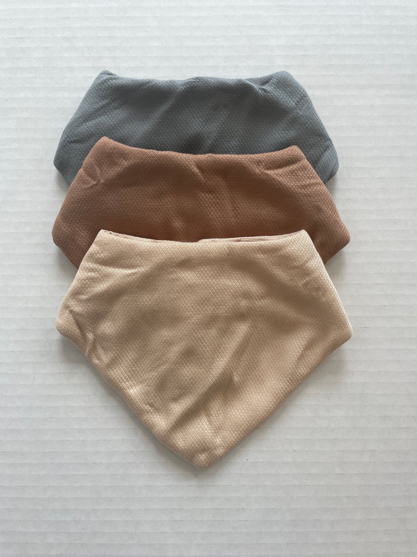 NEW Tiny Twinkle Bib 3-Pack 3-12 Month