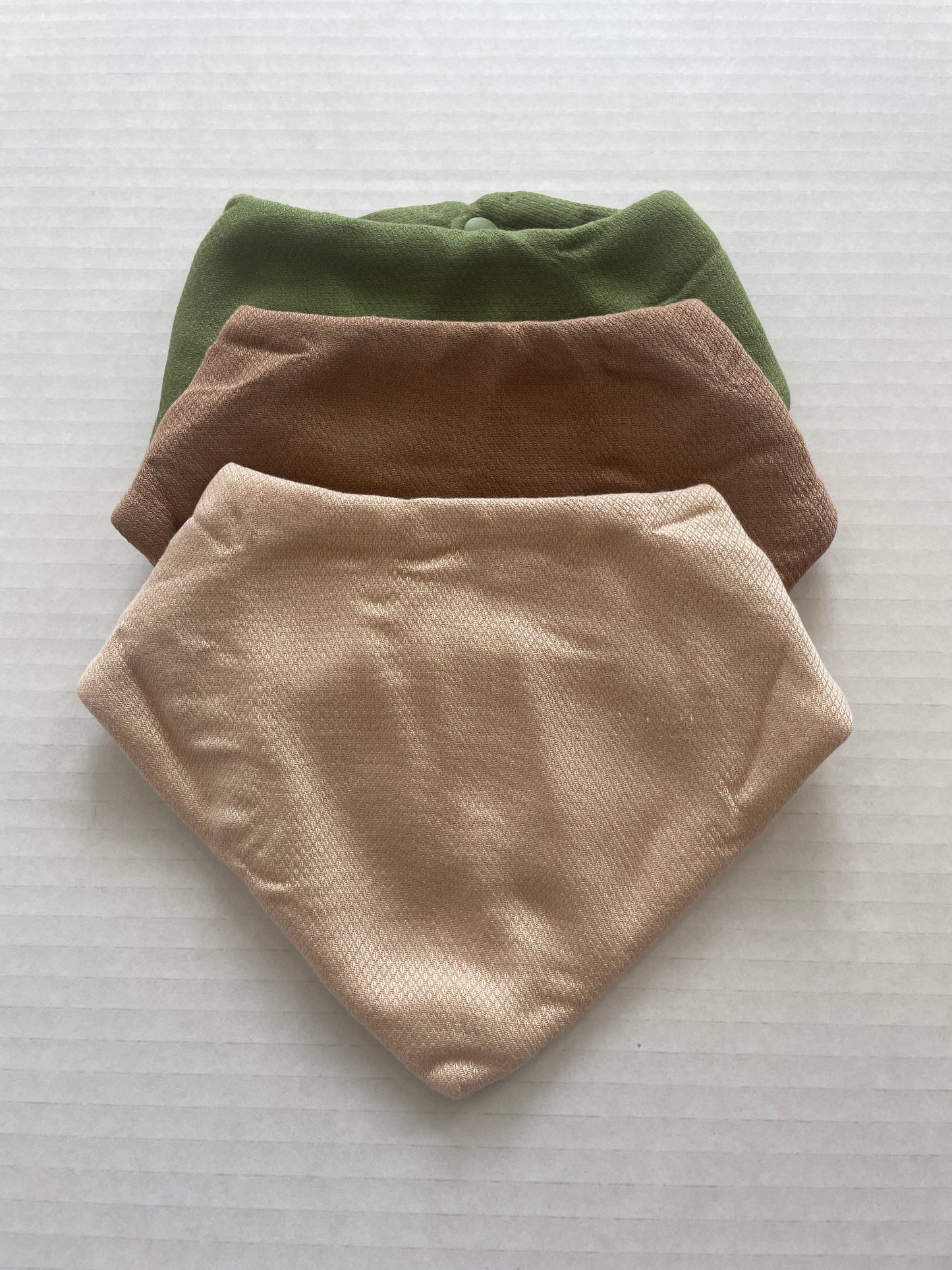 NEW Tiny Twinkle Bib 3-Pack 3-12 Month