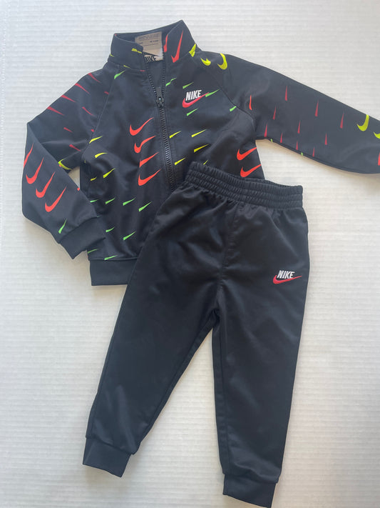 Nike Boy Jogger Set 18-24 Month