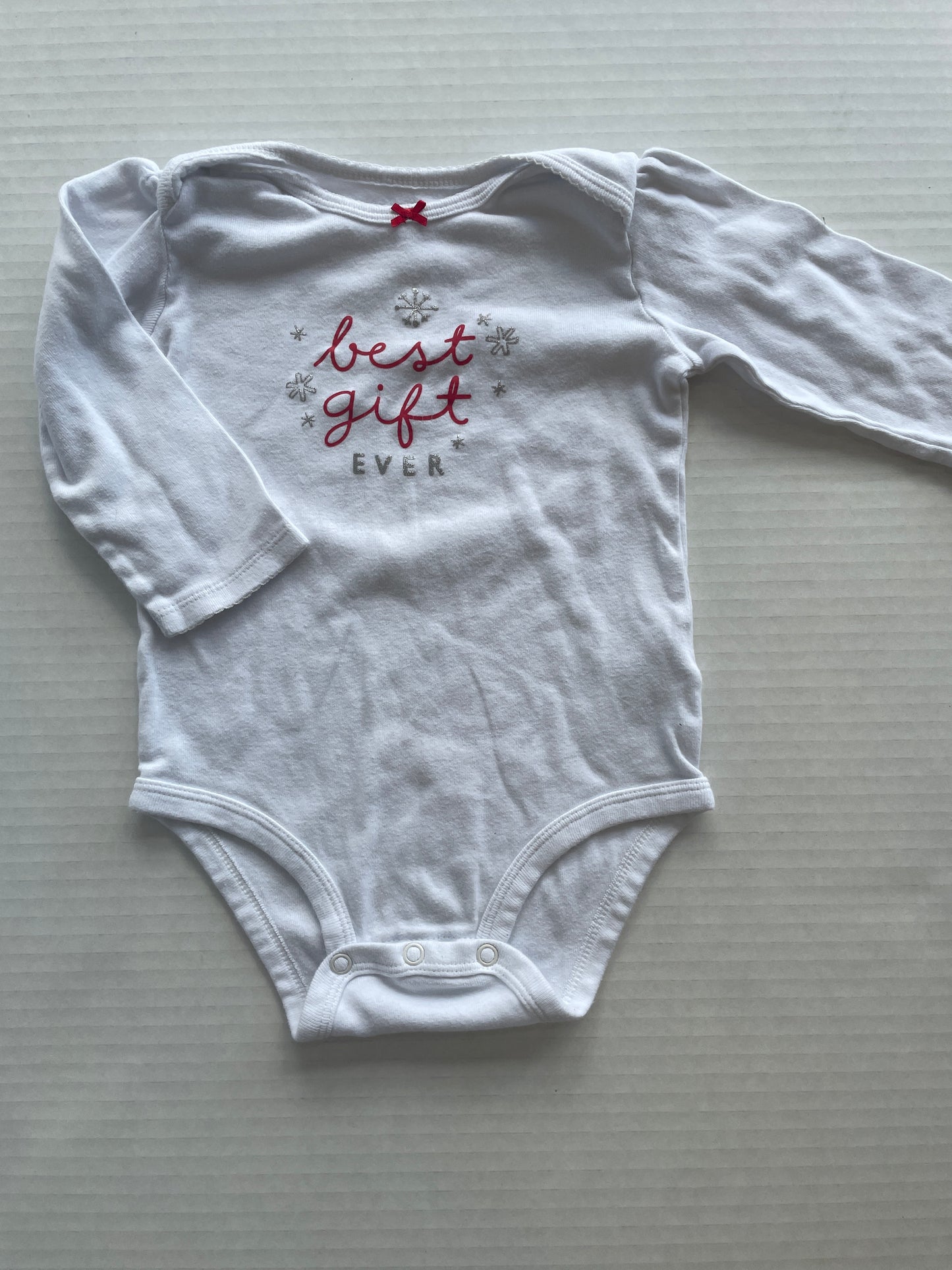 Carter’s Long-sleeve Onesie 12-19 Month